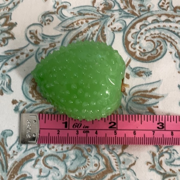 Green Rock - Picture 6 of 6